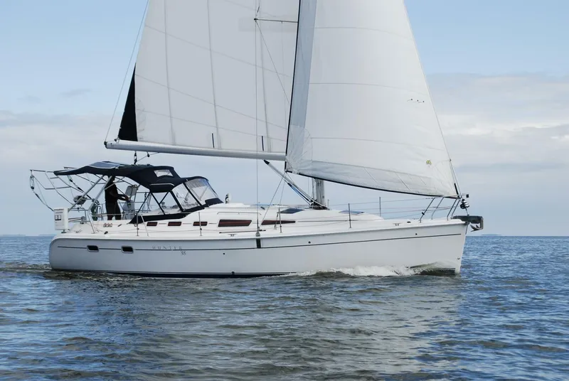 Hunter Legend 40 1989 - Marine Source