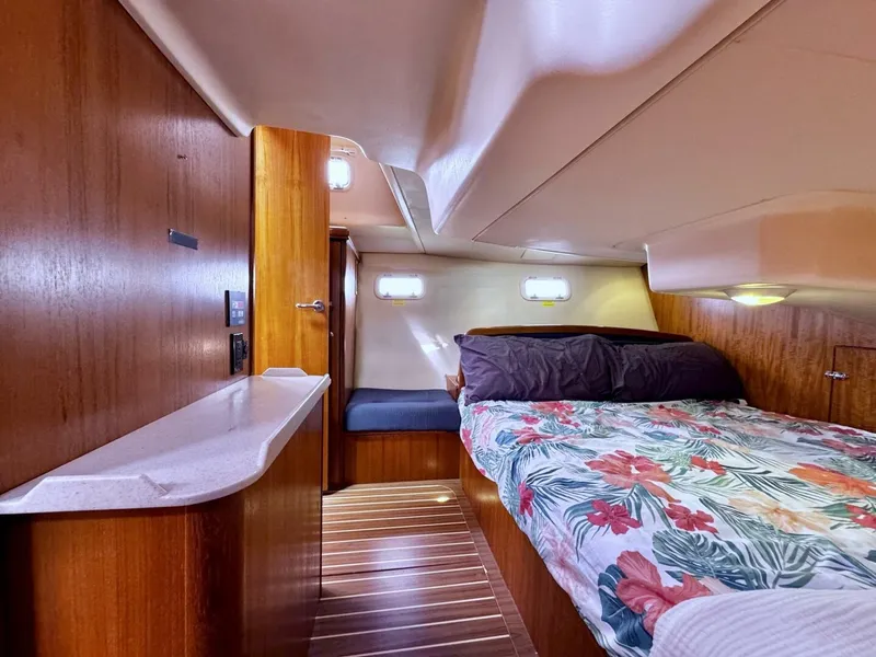 Slide: The Image of Hunter 38 2006 - 5644434