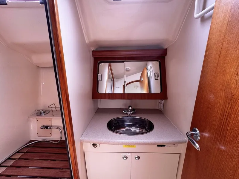 Slide: The Image of Hunter 38 2006 - 5644440