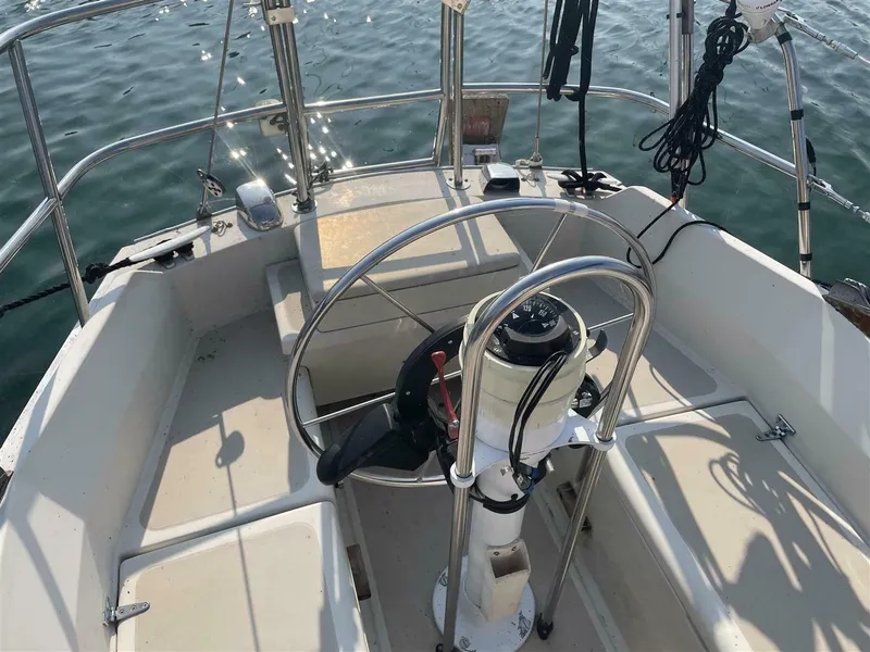 Slide: The Image of CAL 31 1983 - 5639781