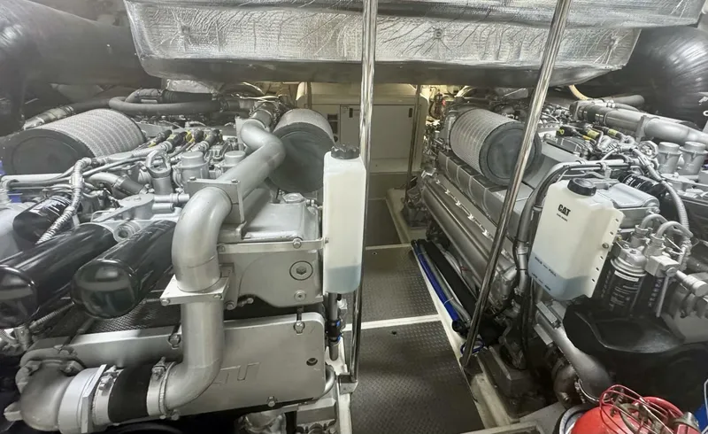 Slide: The Image of Pershing 72 Uptown Girl- Engine Room 2008 Pershing Uptown Girl - 5641715