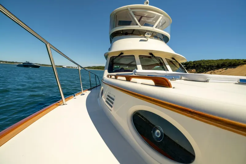 Slide: The Image of 48 ft Hinckley  2014 Talaria 48 Flybridge - 5640236