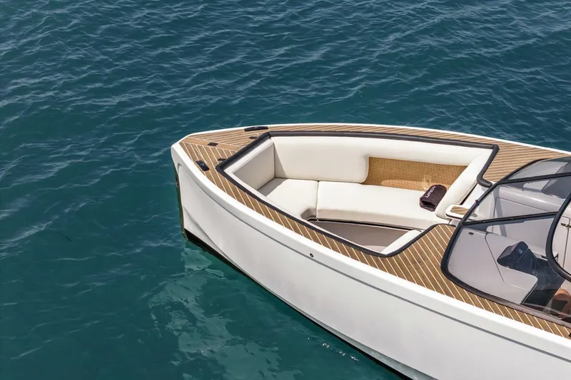 Slide: The Image of B-Craft Akoya 2026 - 5640722