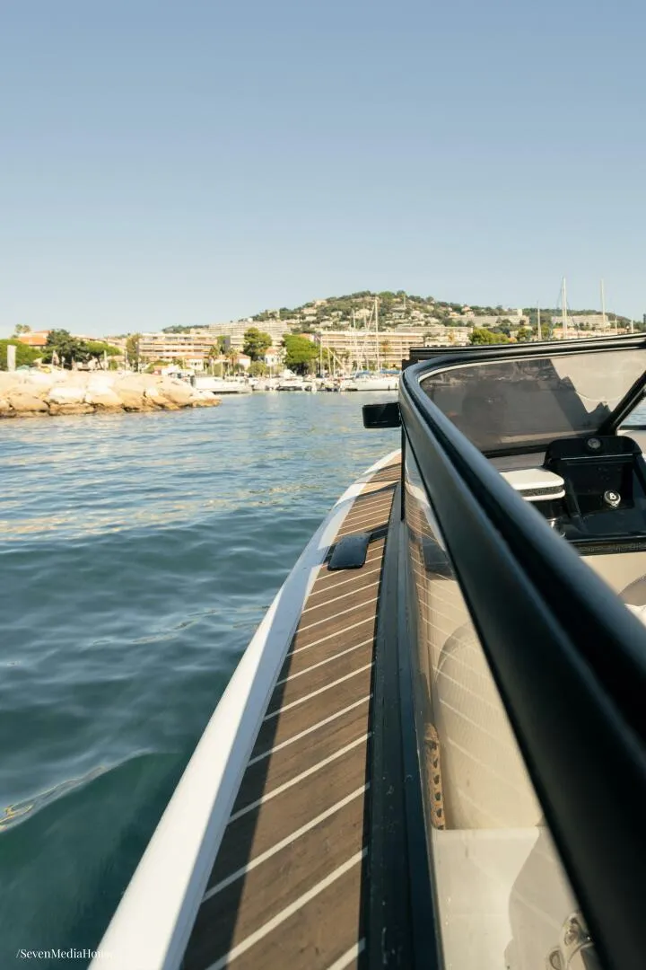 Slide: The Image of B-Craft Akoya 2026 - 5640343