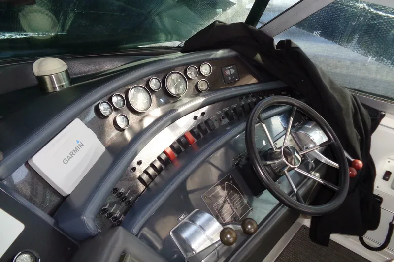 Slide: The Image of Sea Ray 480 Sundancer 1991 - 5640589