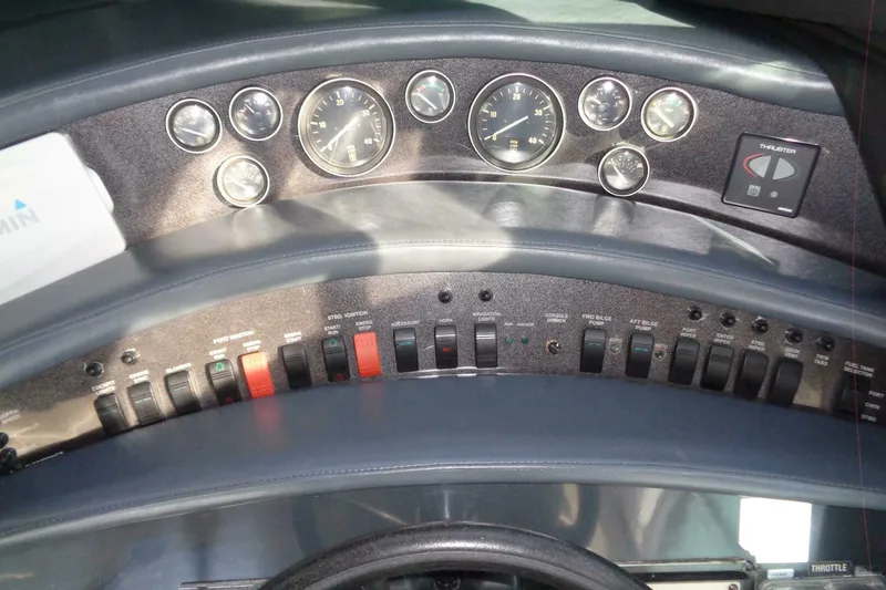 Slide: The Image of Sea Ray 480 Sundancer 1991 - 5640590