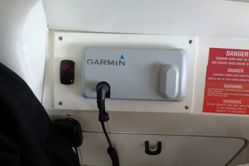 Slide: The Image of Sea Ray 480 Sundancer 1991 - 5640593