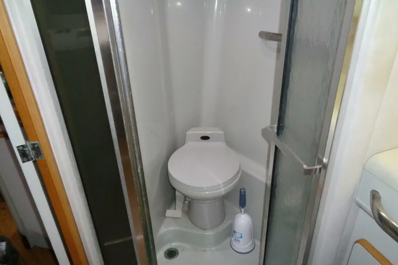 Slide: The Image of Sea Ray 480 Sundancer 1991 - 5640630