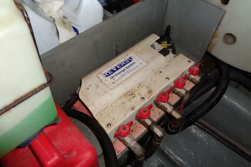 Slide: The Image of Sea Ray 480 Sundancer 1991 - 5640640