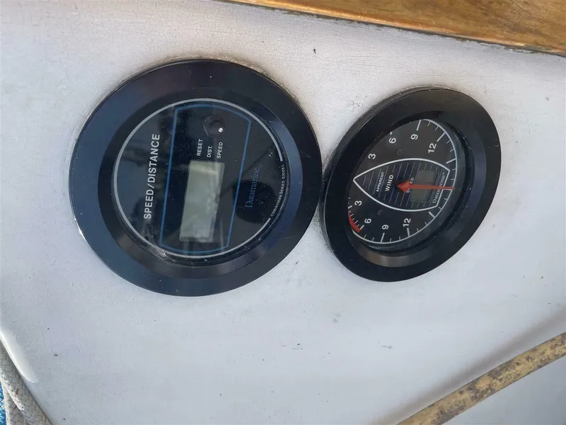 Slide: The Image of Vineyard Vixen 29 1978 - 5640706