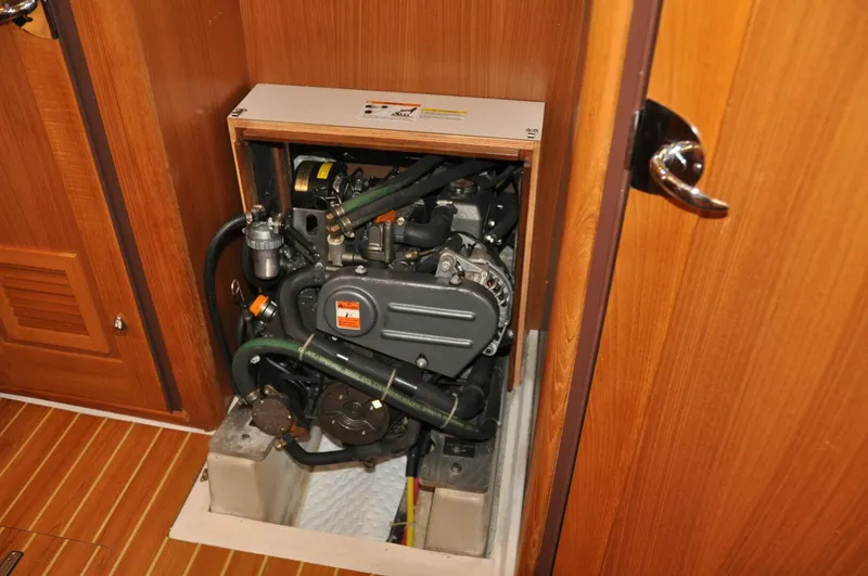 Slide: The Image of Catalina 355 2018 - 5641161