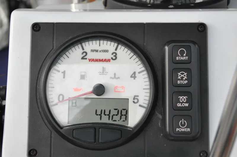 Slide: The Image of Catalina 355 2018 - 5640995