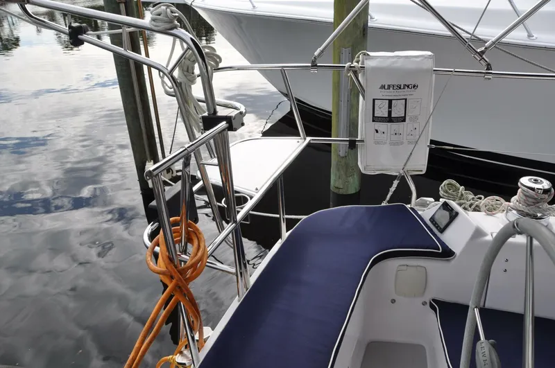 Slide: The Image of Catalina 355 2018 - 5641002