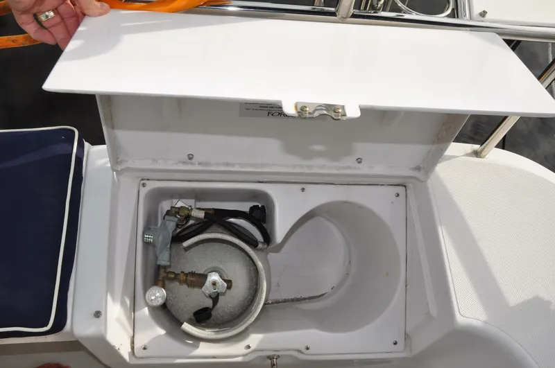 Slide: The Image of Catalina 355 2018 - 5641014