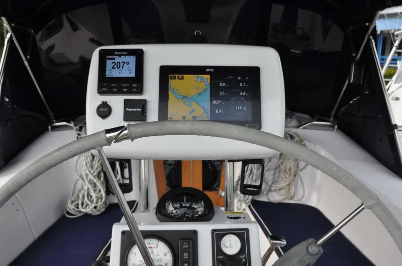 Slide: The Image of Catalina 355 2018 - 5640994