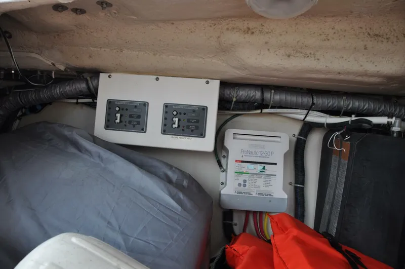 Slide: The Image of Catalina 355 2018 - 5641019