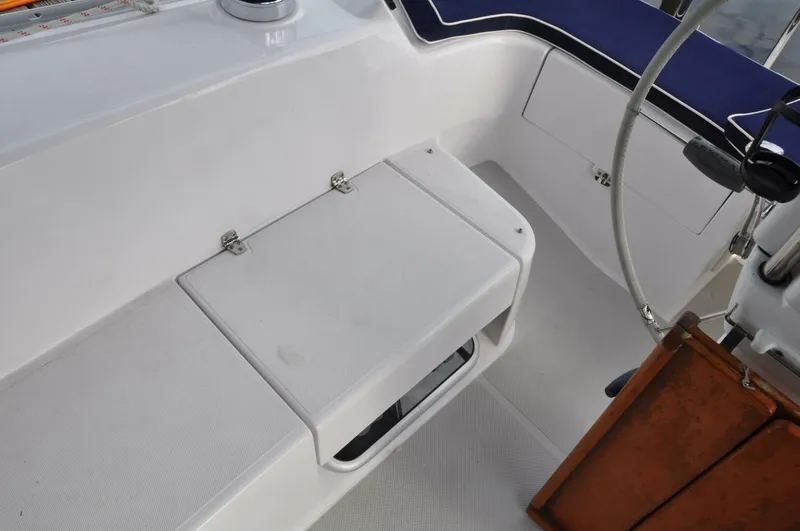 Slide: The Image of Catalina 355 2018 - 5641023