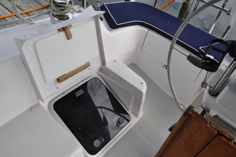 Slide: The Image of Catalina 355 2018 - 5641024