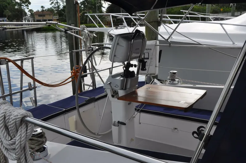 Slide: The Image of Catalina 355 2018 - 5641030