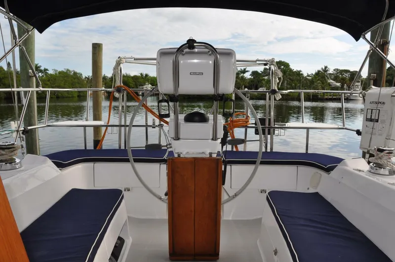 Slide: The Image of Catalina 355 2018 - 5641032