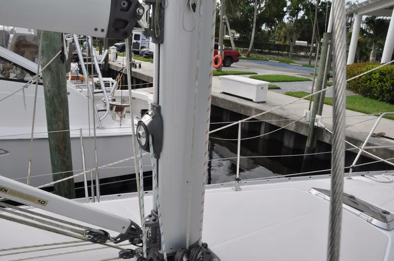 Slide: The Image of Catalina 355 2018 - 5641037