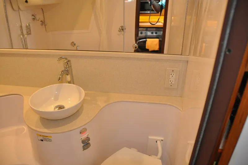 Slide: The Image of Catalina 355 2018 - 5641085