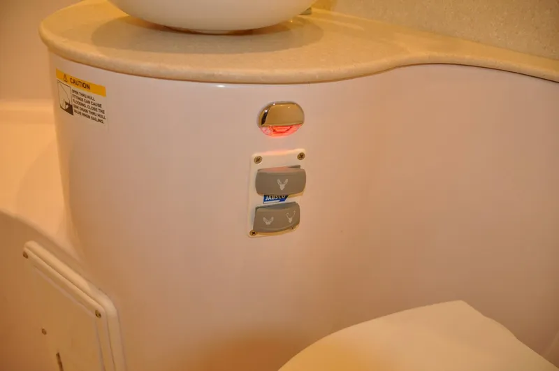 Slide: The Image of Catalina 355 2018 - 5641089