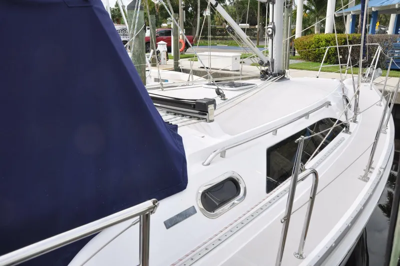 Slide: The Image of Catalina 355 2018 - 5640992