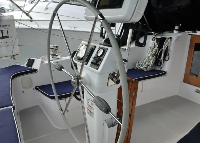 Slide: The Image of Catalina 355 2018 - 5640996