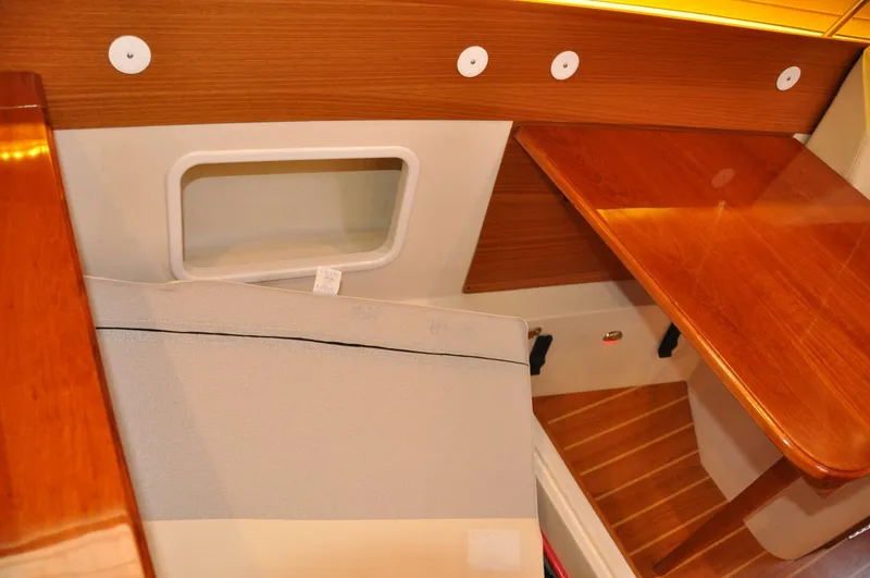 Slide: The Image of Catalina 355 2018 - 5641131