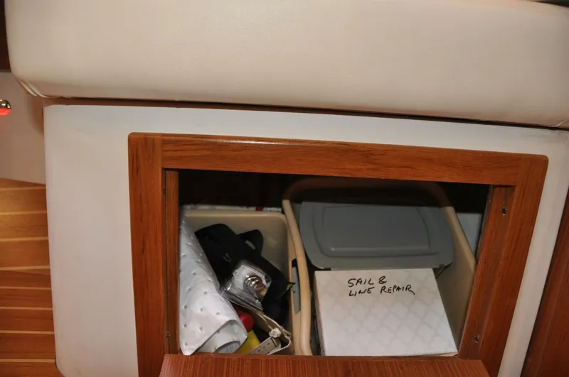 Slide: The Image of Catalina 355 2018 - 5641132