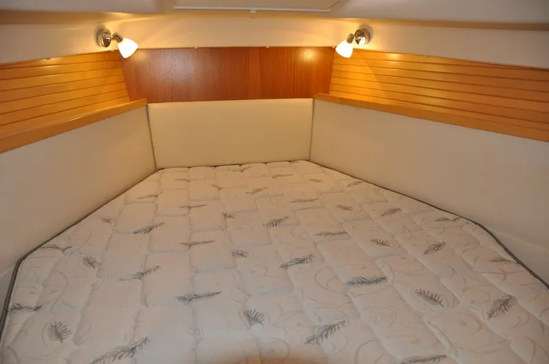 Slide: The Image of Catalina 355 2018 - 5641148