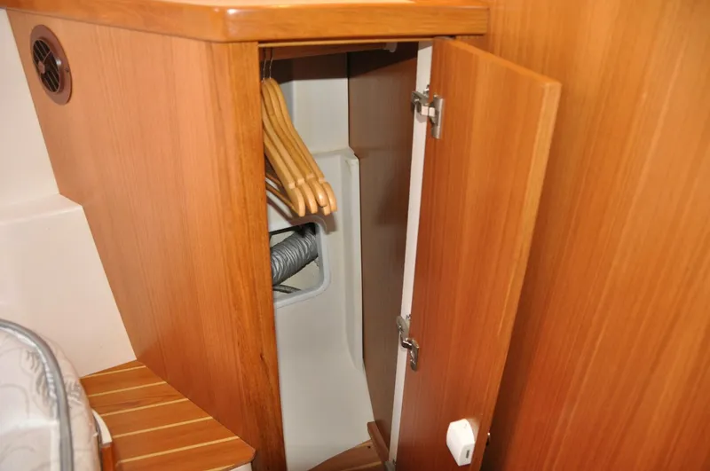 Slide: The Image of Catalina 355 2018 - 5641137