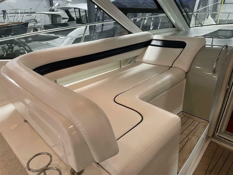 Slide: The Image of Sea Ray 43 Sundancer 2009 - 5641201