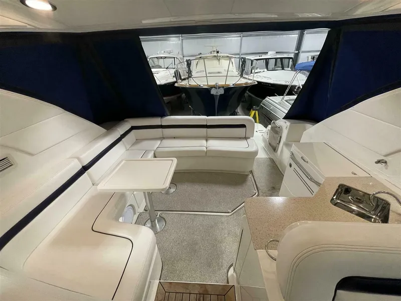 Slide: The Image of Sea Ray 43 Sundancer 2009 - 5641206