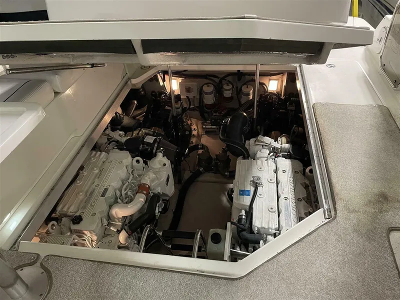 Slide: The Image of Sea Ray 43 Sundancer 2009 - 5641207