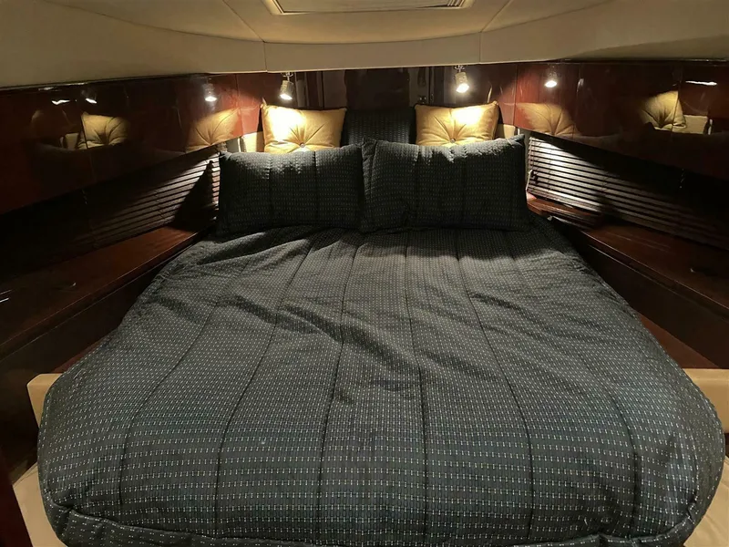 Slide: The Image of Sea Ray 43 Sundancer 2009 - 5641211