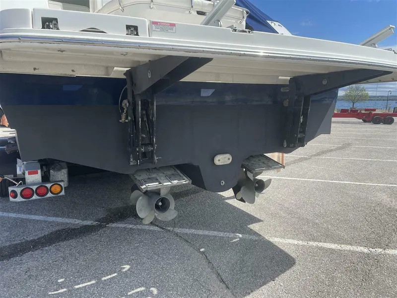 Slide: The Image of Sea Ray 43 Sundancer 2009 - 5641190