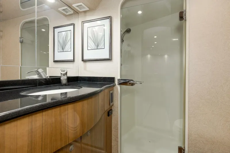 Slide: The Image of 2007 64 Viking Enclosed Bridge Reel Blues Primary Stateroom Head - 5641865