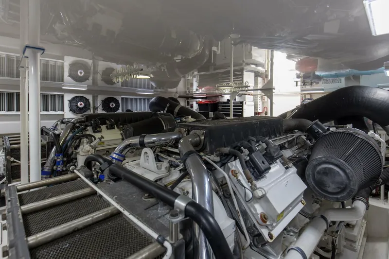 Slide: The Image of 2007 64 Viking Enclosed Bridge Reel Blues Engine Room (15) - 5641961