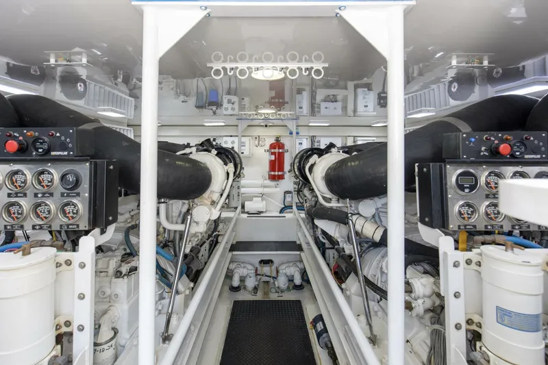 Slide: The Image of 2007 64 Viking Enclosed Bridge Reel Blues Engine Room - 5641962