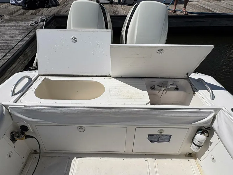 Slide: The Image of Dakota 320 Open Fisherman 1998 - 5641777