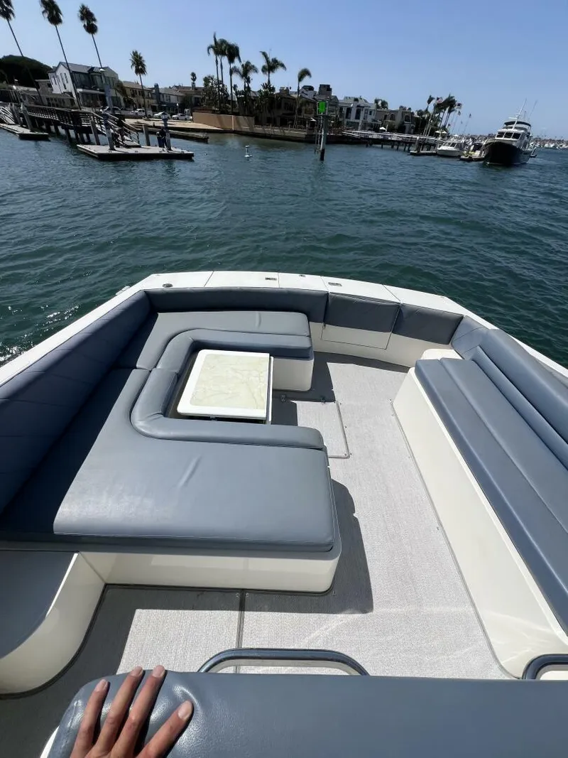 Slide: The Image of 1990 Tempest 60 Express - FANTOM - 5649313