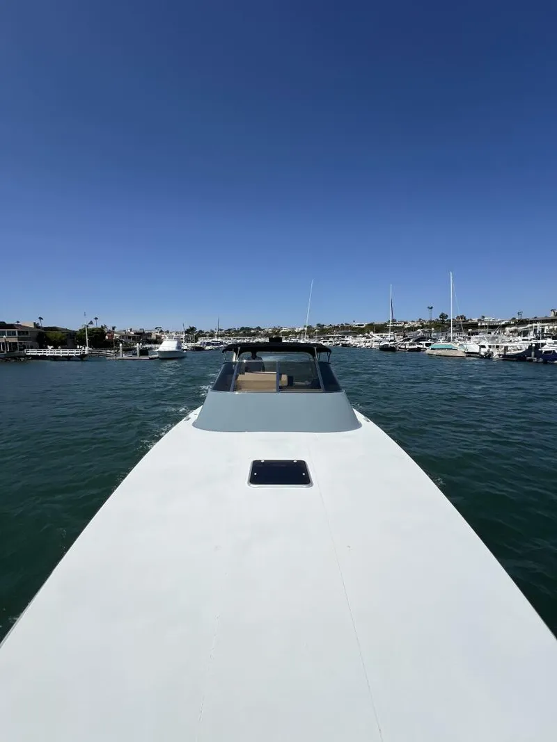 Slide: The Image of 1990 Tempest 60 Express - FANTOM - 5649304