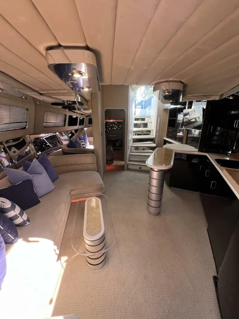 Slide: The Image of 1990 Tempest 60 Express - FANTOM - 5649293