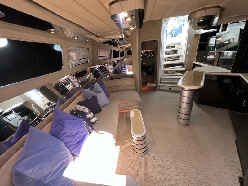 Slide: The Image of 1990 Tempest 60 Express - FANTOM - 5649296