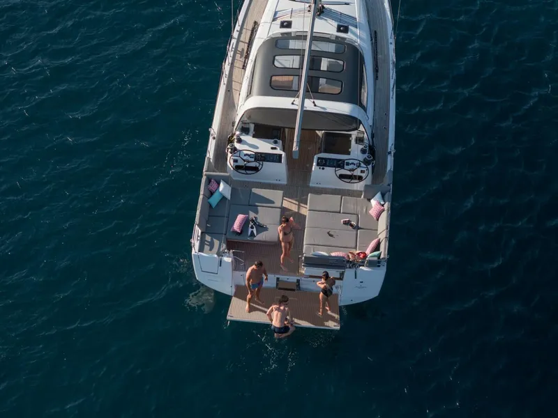 Slide: The Image of Jeanneau 55 2026 - 5642562