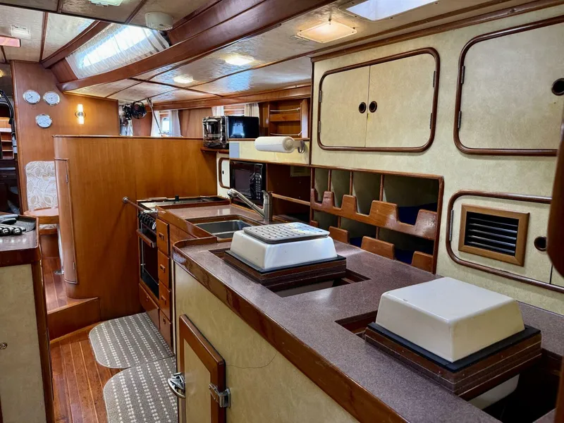 Slide: The Image of Tayana 55 1984 - 5644892