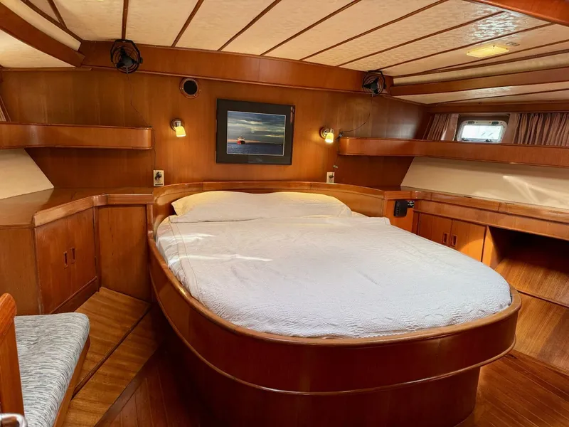 Slide: The Image of Tayana 55 1984 - 5644890