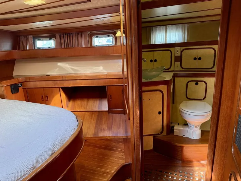 Slide: The Image of Tayana 55 1984 - 5645117